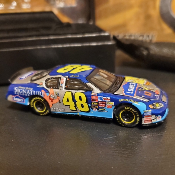 Jimmie Johnson 2003 Chevy Monte Carlo Diecast 1:64 Racecar - Picture 5 of 17